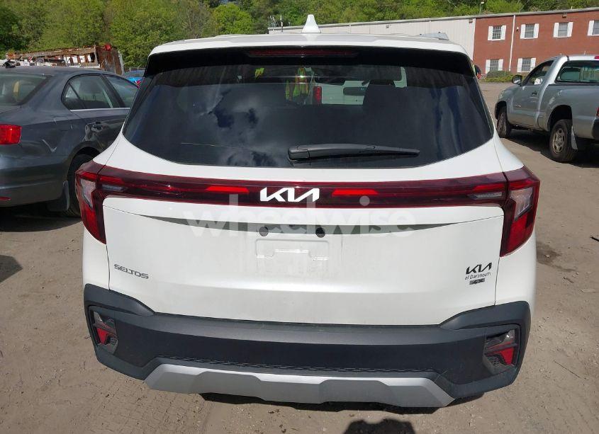 Photo 17 of 2024 Kia Seltos LX (VIN KNDEPCAA6R7614582)