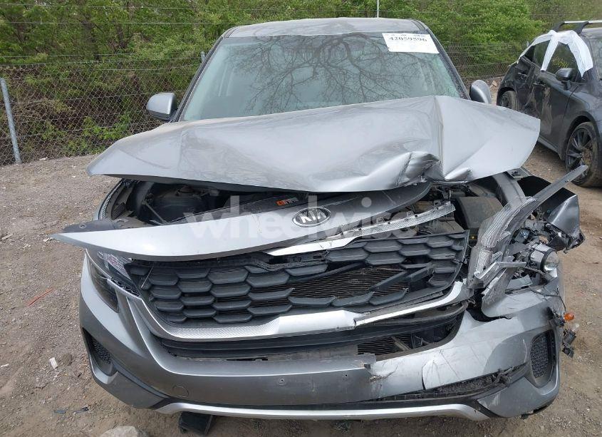 Photo 12 of 2021 Kia Seltos LX (VIN KNDEPCAA8M7104890)