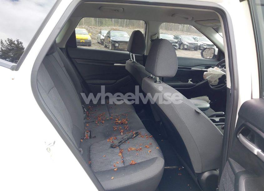 Photo 8 of 2023 Kia Seltos LX (VIN KNDEPCAAXP7387135)