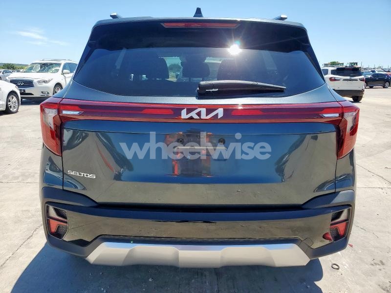 Photo 9 of 2024 KIA SELTOS EX (VIN KNDER2AA3R7616360)