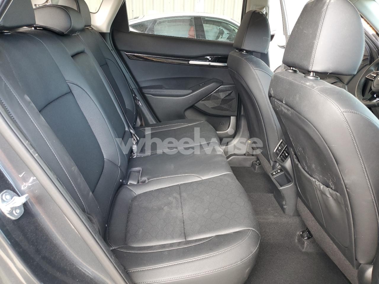 Photo 11 of 2025 KIA SELTOS EX (VIN KNDER2AA4S7770985)