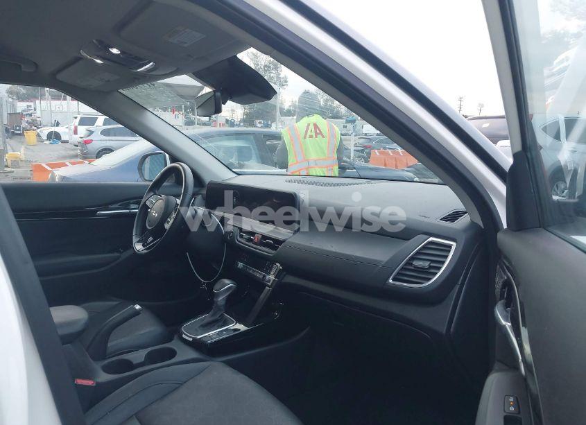 Photo 5 of 2024 Kia Seltos EX (VIN KNDER2AA6R7636179)