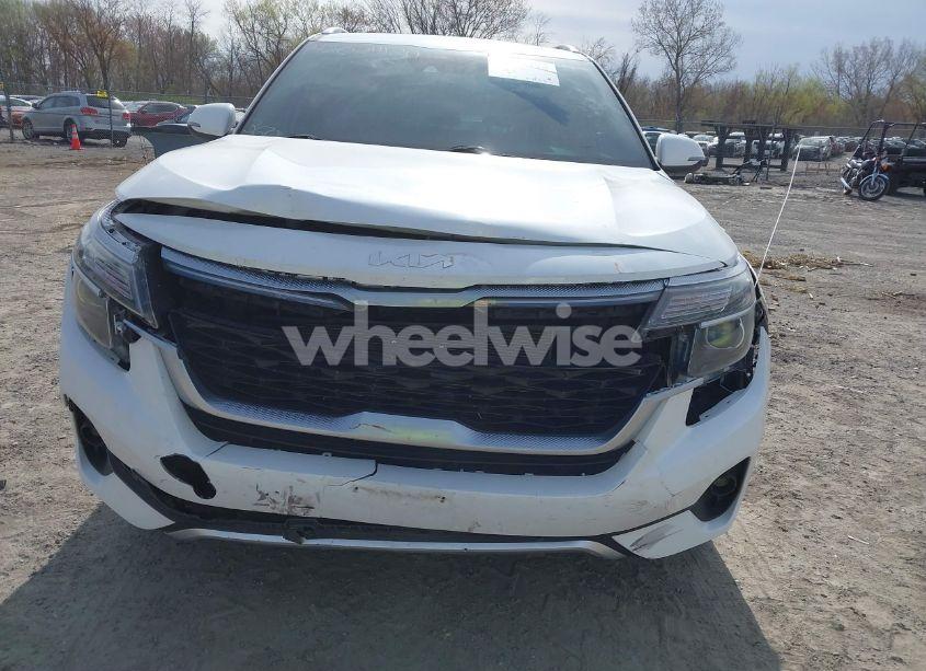 Photo 12 of 2022 Kia Seltos EX (VIN KNDERCAA3N7277308)