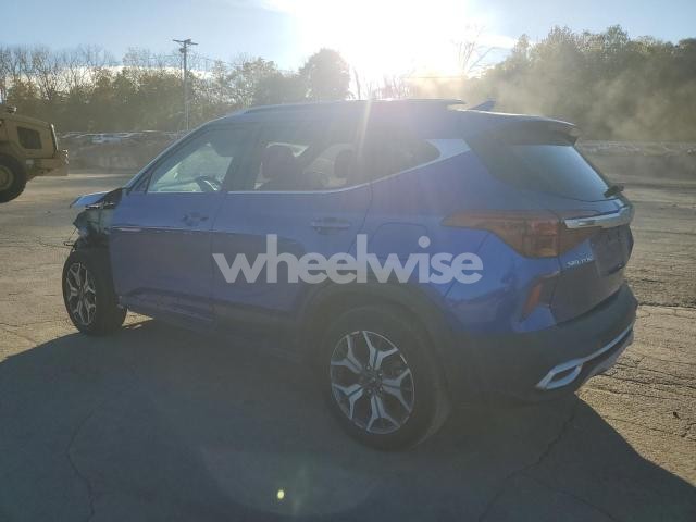 Photo 4 of 2022 KIA SELTOS EX (VIN KNDERCAA4N7293887)