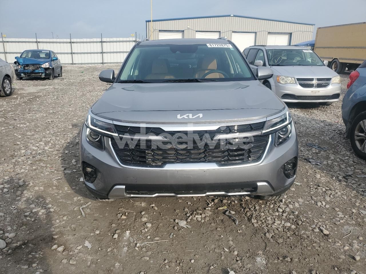 Photo 5 of 2024 KIA SELTOS EX (VIN KNDERCAA4R7650328)