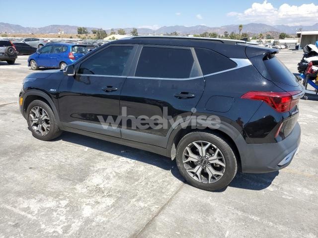 Photo 6 of 2022 KIA SELTOS EX (VIN KNDERCAA7N7314408)