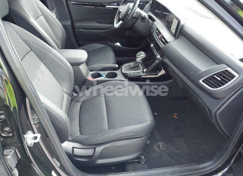 Photo 5 of 2024 Kia Seltos EX (VIN KNDERCAA7R7497380)