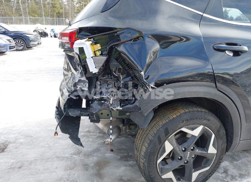 Photo 6 of 2024 Kia Seltos EX (VIN KNDERCAA7R7497380)