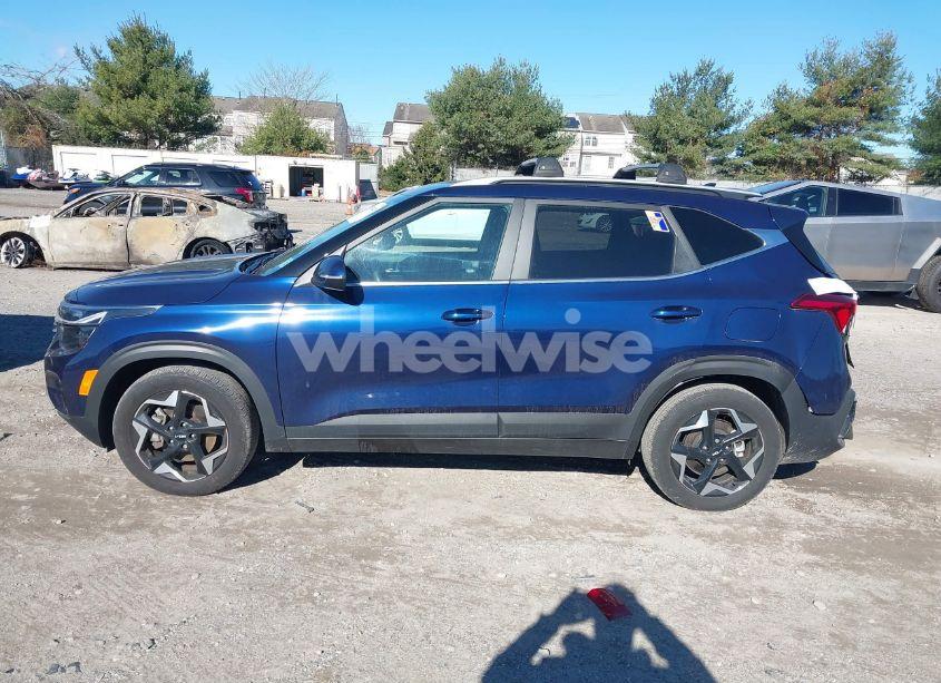 Photo 12 of 2024 Kia Seltos EX (VIN KNDERCAAXR7506489)