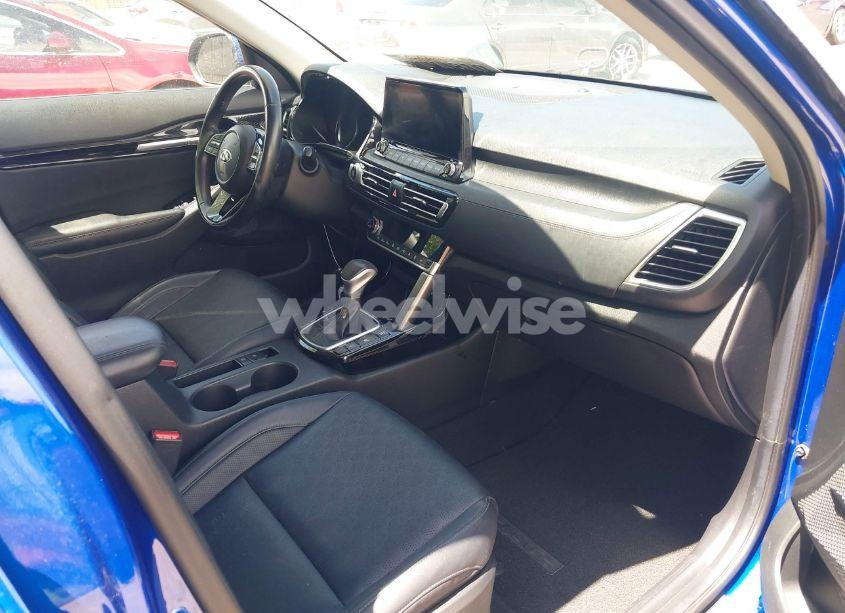 Photo 5 of 2021 Kia Seltos SX TURBO (VIN KNDETCA24M7127748)