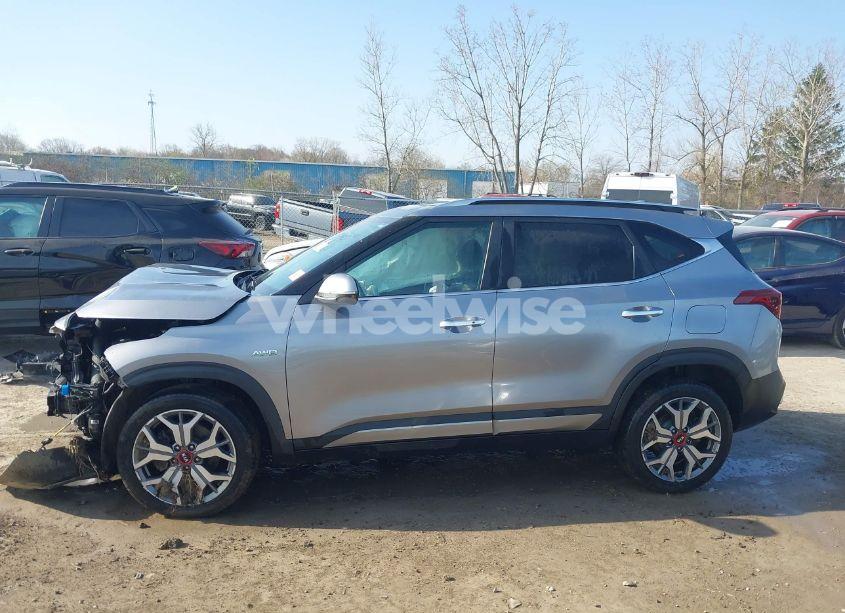 Photo 14 of 2021 Kia Seltos SX TURBO (VIN KNDETCA25M7073876)