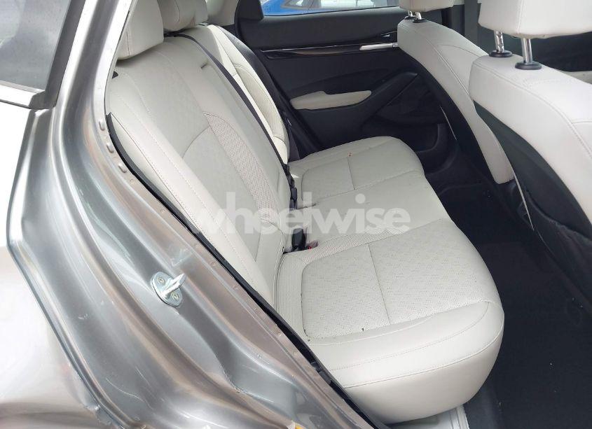 Photo 8 of 2021 Kia Seltos SX TURBO (VIN KNDETCA28M7161143)