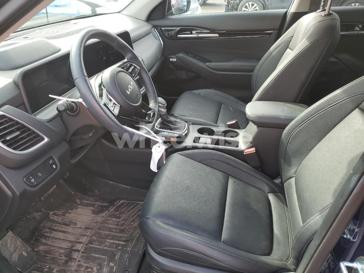 Photo 7 of 2025 KIA SELTOS SX (VIN KNDETCA75S7690736)