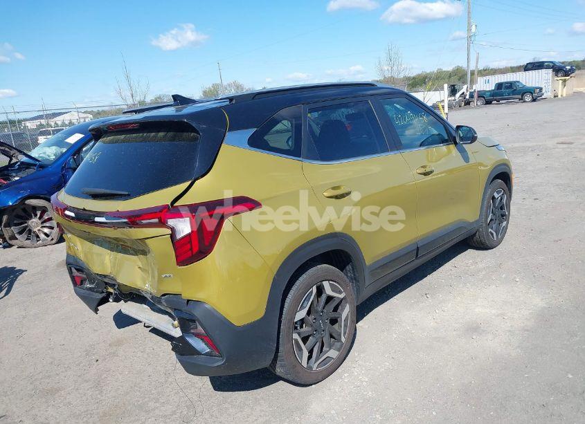 Photo 4 of 2024 Kia Seltos SX TURBO (VIN KNDETCA76R7544419)