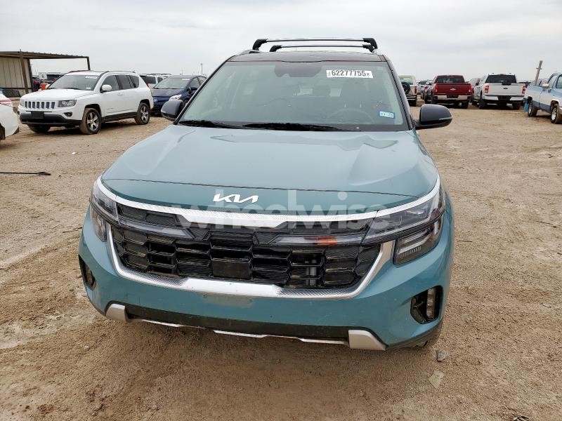 Photo 13 of 2024 KIA SELTOS SX (VIN KNDETCA79R7552384)