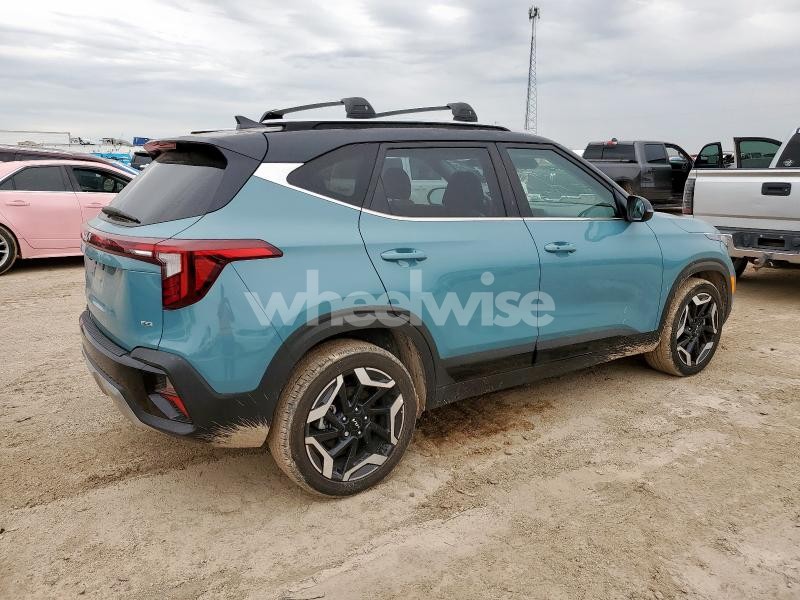 Photo 2 of 2024 KIA SELTOS SX (VIN KNDETCA79R7552384)