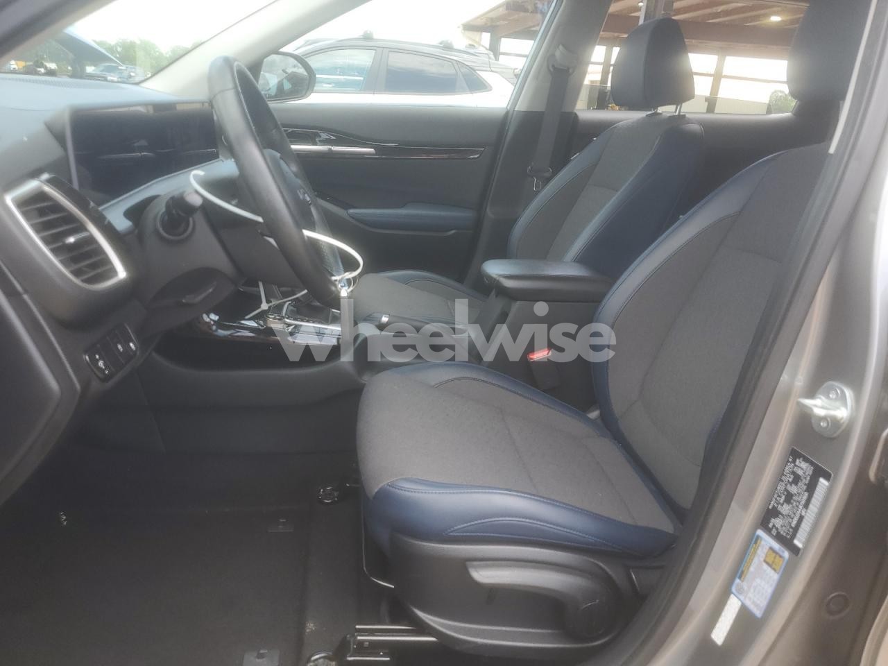 Photo 7 of 2024 KIA SELTOS S (VIN KNDEU2AA1R7501920)