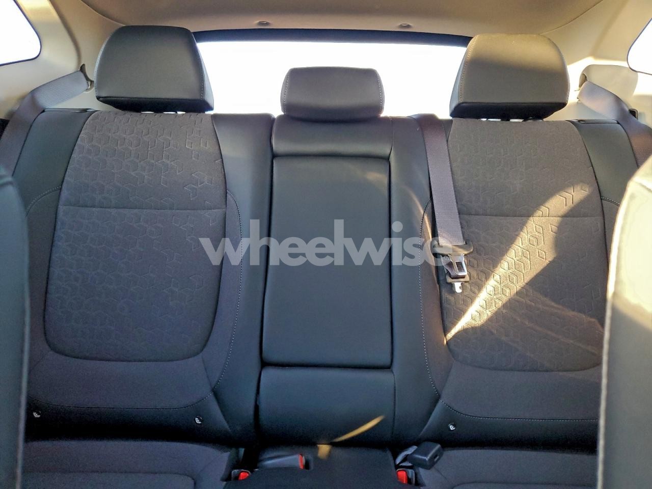 Photo 10 of 2025 KIA SELTOS S (VIN KNDEU2AA2S7770949)