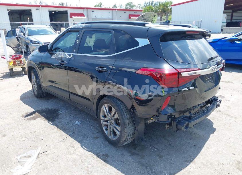 Photo 3 of 2023 Kia Seltos S (VIN KNDEU2AA4P7371547)