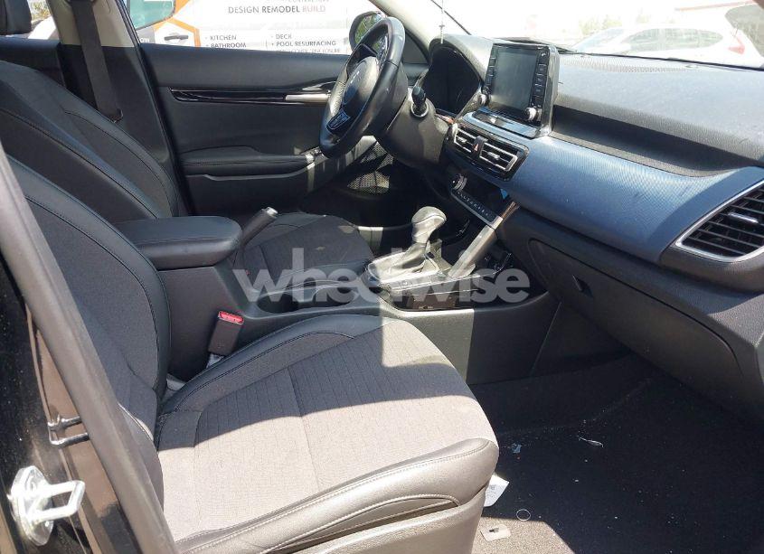 Photo 5 of 2023 Kia Seltos S (VIN KNDEU2AA4P7371547)