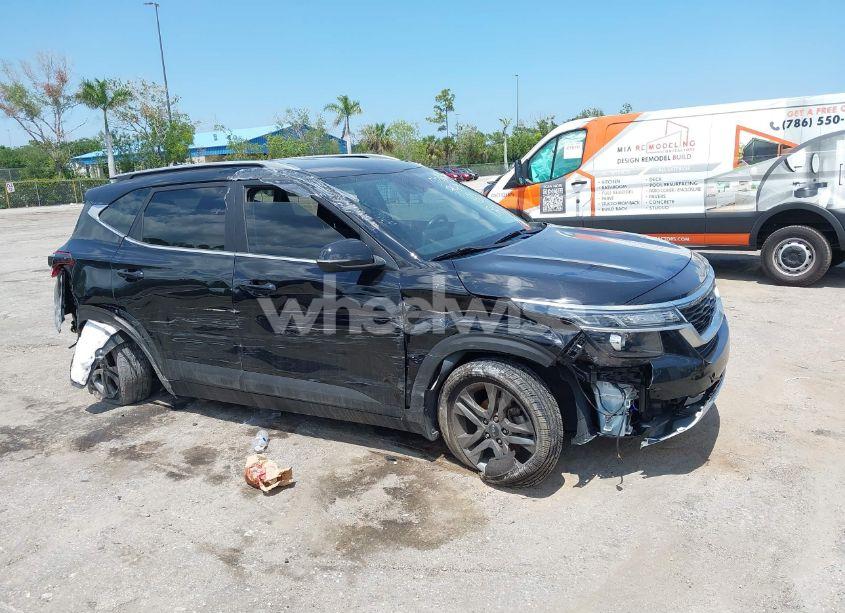 Photo 6 of 2023 Kia Seltos S (VIN KNDEU2AA4P7371547)