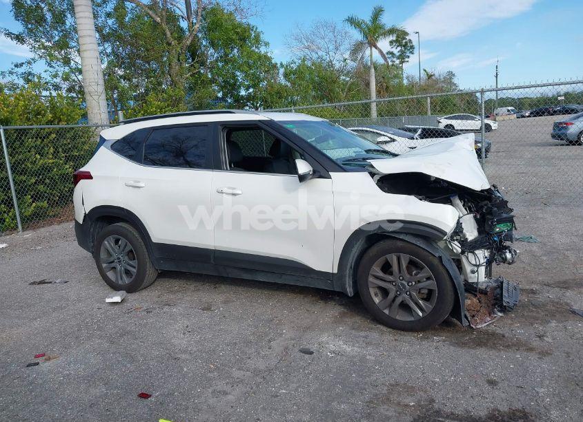 Photo 13 of 2022 Kia Seltos S (VIN KNDEU2AA9N7262868)