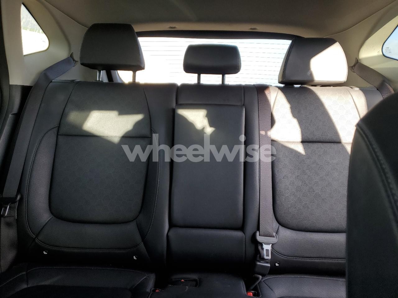 Photo 10 of 2023 KIA SELTOS S (VIN KNDEU2AA9P7423464)