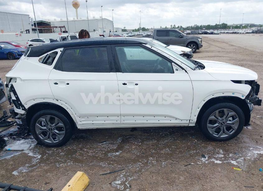 Photo 14 of 2024 Kia Seltos S (VIN KNDEU2AA9R7665996)