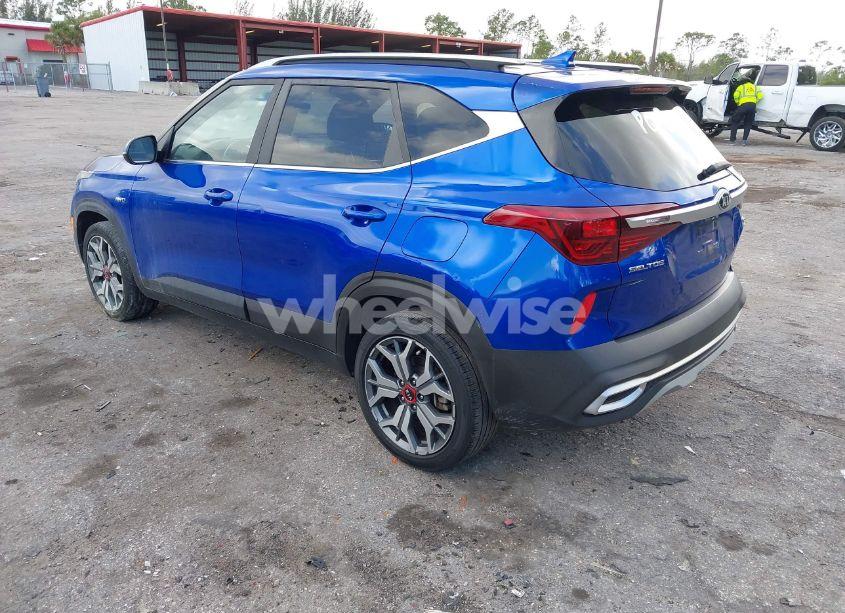 Photo 3 of 2021 Kia Seltos S TURBO (VIN KNDEUCA22M7040122)