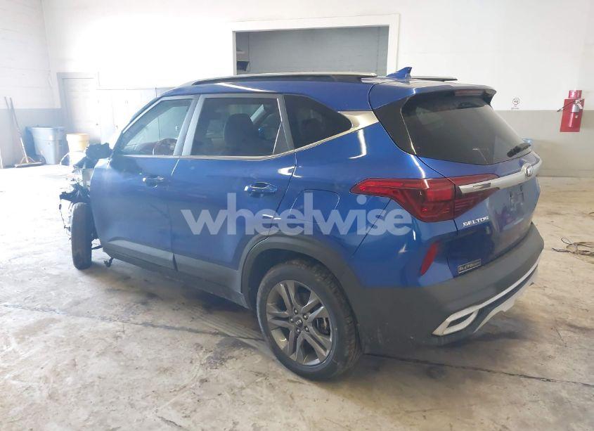 Photo 3 of 2021 Kia Seltos S (VIN KNDEUCAA0M7135494)