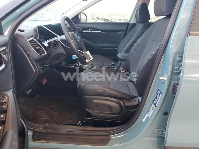 Photo 5 of 2025 KIA SELTOS S (VIN KNDEUCAA0S7739544)