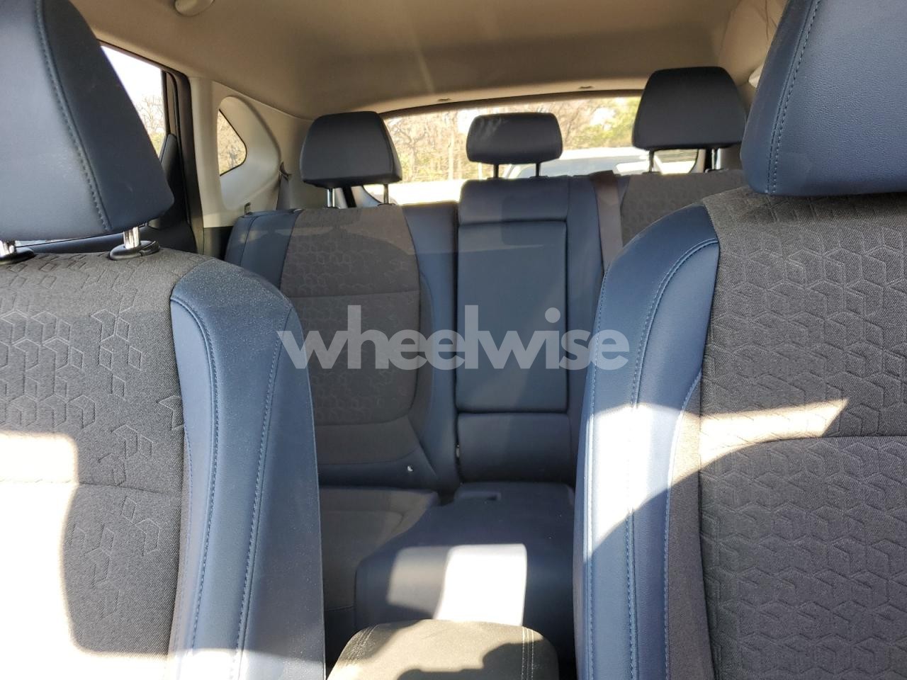 Photo 10 of 2025 KIA SELTOS S (VIN KNDEUCAA0S7795399)
