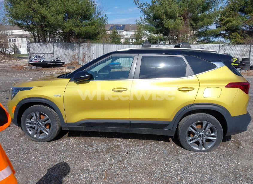 Photo 14 of 2021 Kia Seltos S (VIN KNDEUCAA3M7168117)