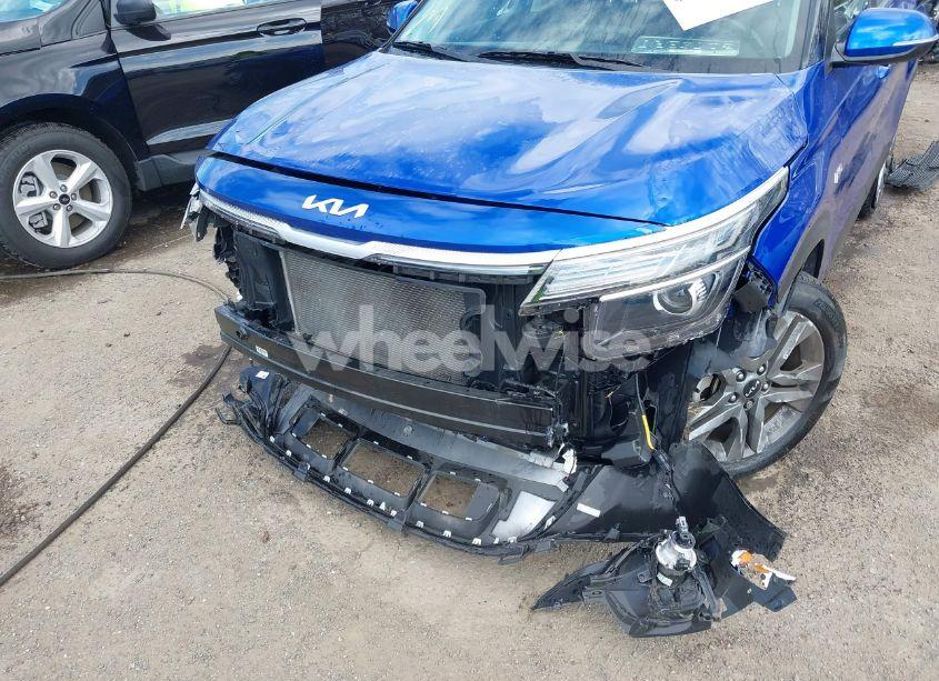 Photo 6 of 2023 Kia Seltos S (VIN KNDEUCAA4P7402480)