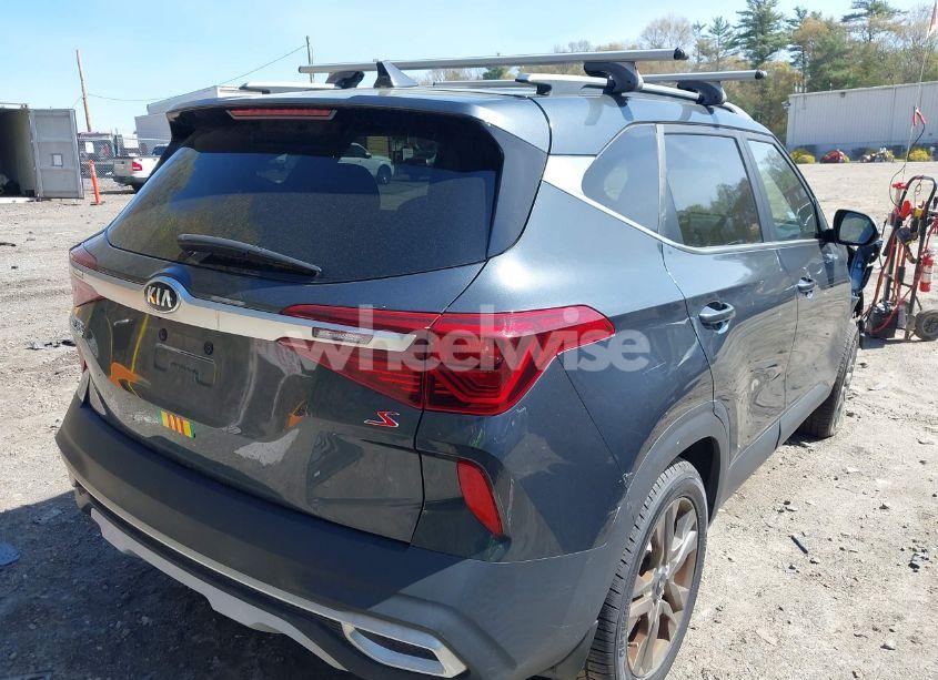 Photo 4 of 2021 Kia Seltos S (VIN KNDEUCAA7M7170551)