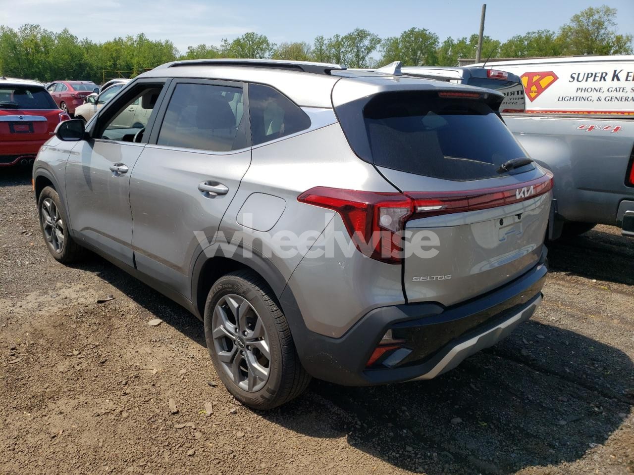 Photo 2 of 2024 KIA SELTOS S (VIN KNDEUCAA7R7486765)