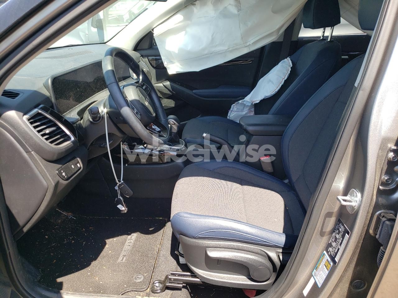 Photo 7 of 2024 KIA SELTOS S (VIN KNDEUCAA7R7486765)