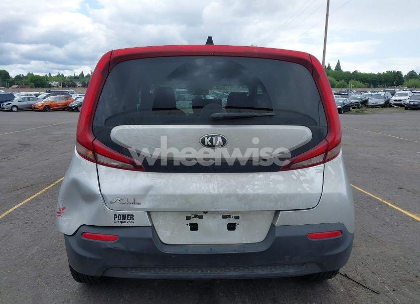 Photo 16 of 2020 Kia Soul LX (VIN KNDJ23AU0L7110916)