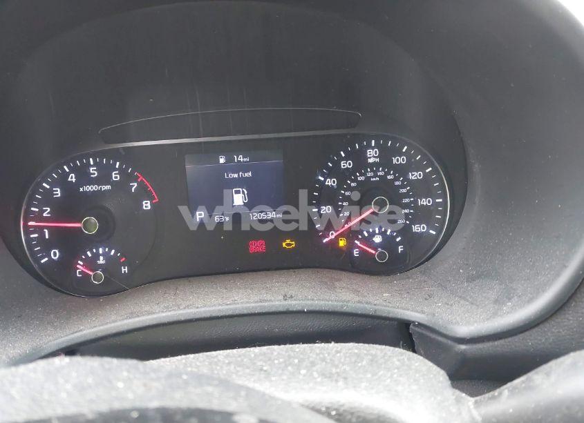 Photo 7 of 2020 Kia Soul LX (VIN KNDJ23AU0L7110916)