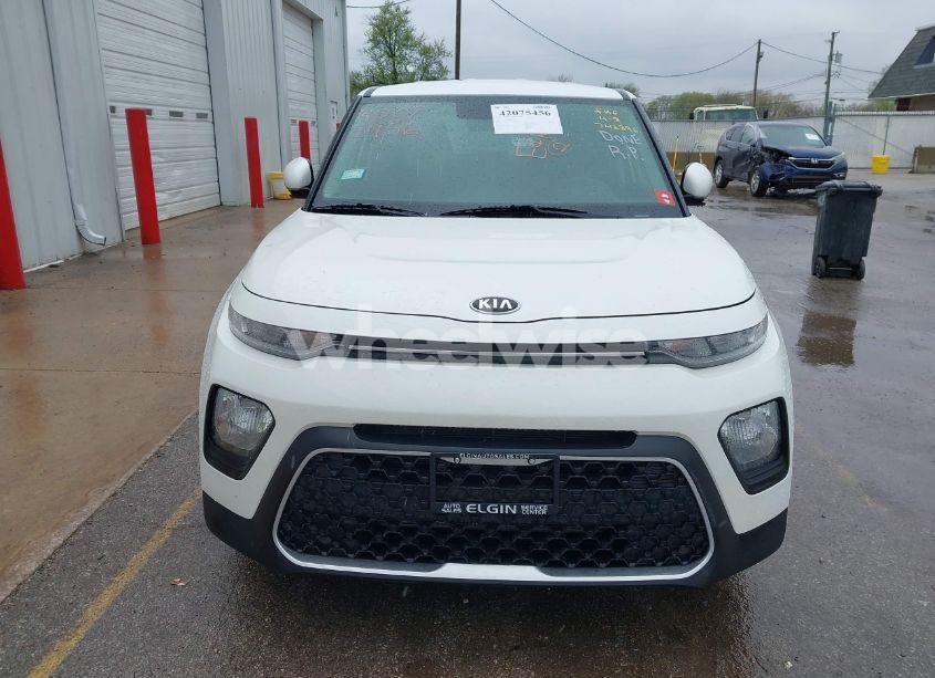 Photo 11 of 2021 Kia Soul LX (VIN KNDJ23AU0M7742896)