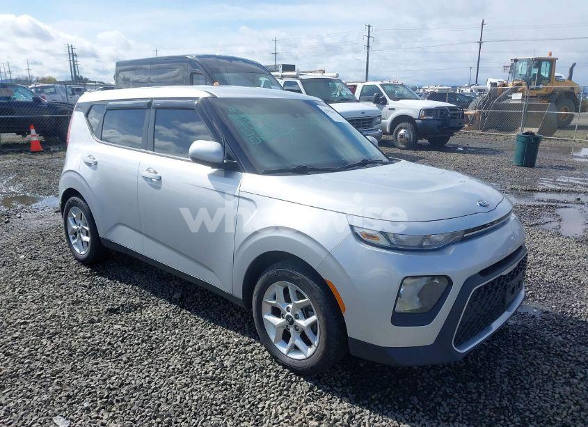 2021 Kia Soul S (VIN KNDJ23AU0M7747371) main photo