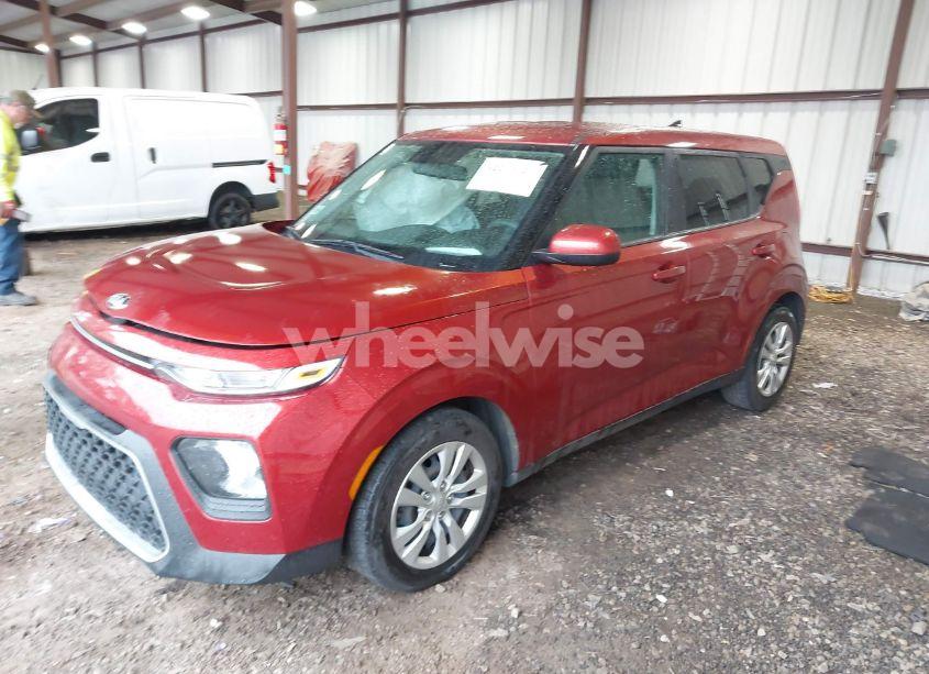 Photo 2 of 2021 Kia Soul LX (VIN KNDJ23AU0M7771623)