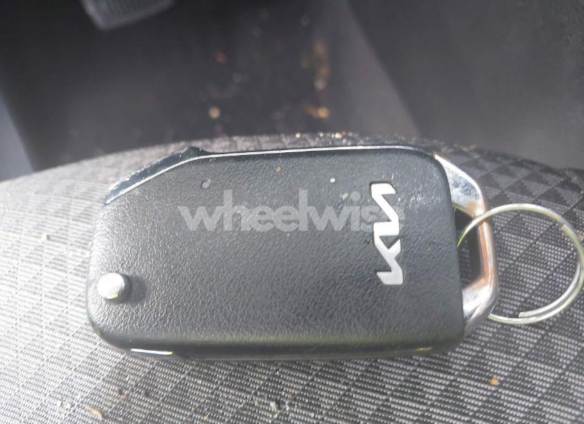 Photo 11 of 2025 Kia Soul LX (VIN KNDJ23AU0S7245537)