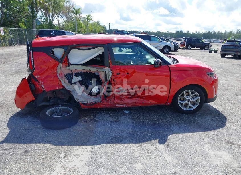 Photo 13 of 2025 Kia Soul LX (VIN KNDJ23AU0S7245537)