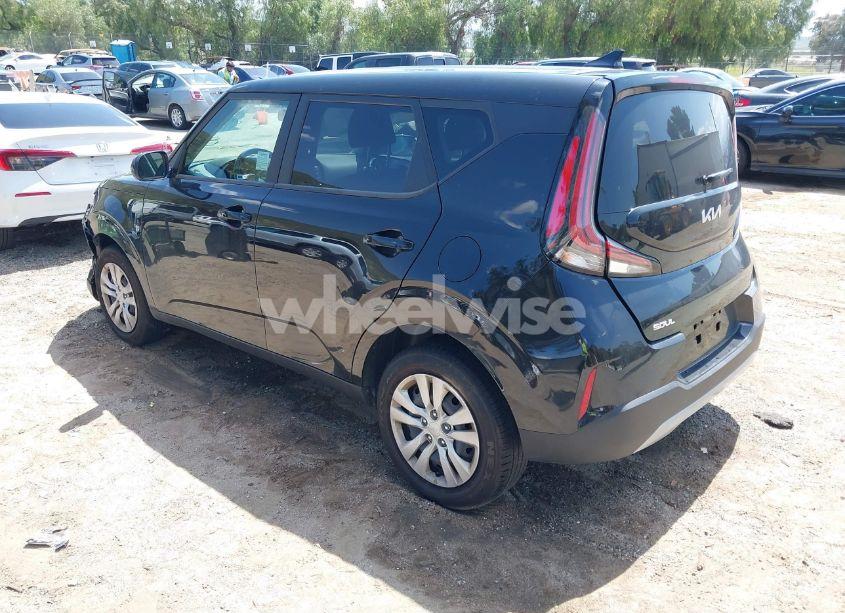 Photo 3 of 2025 Kia Soul LX (VIN KNDJ23AU0S7927656)