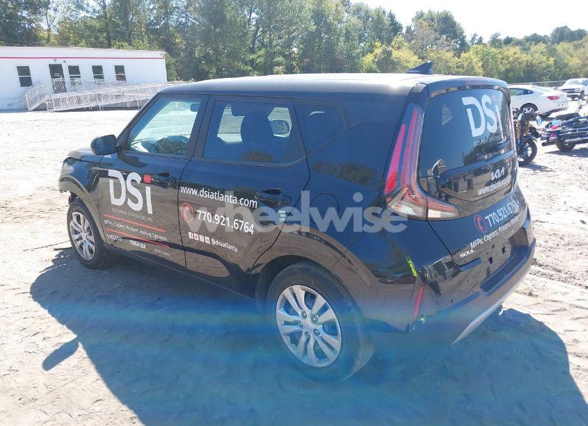 Photo 3 of 2023 Kia Soul LX (VIN KNDJ23AU1P7838752)