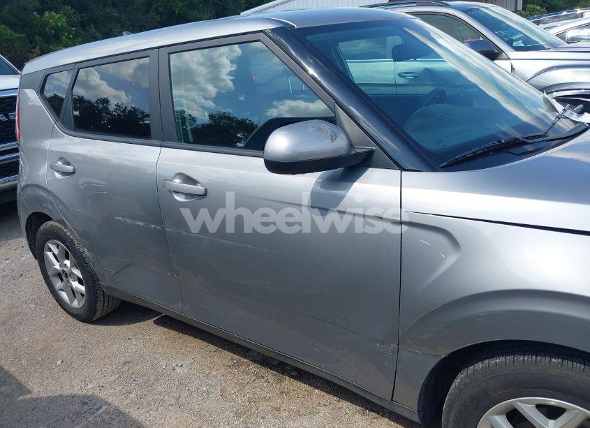 Photo 13 of 2023 Kia Soul LX (VIN KNDJ23AU1P7876336)