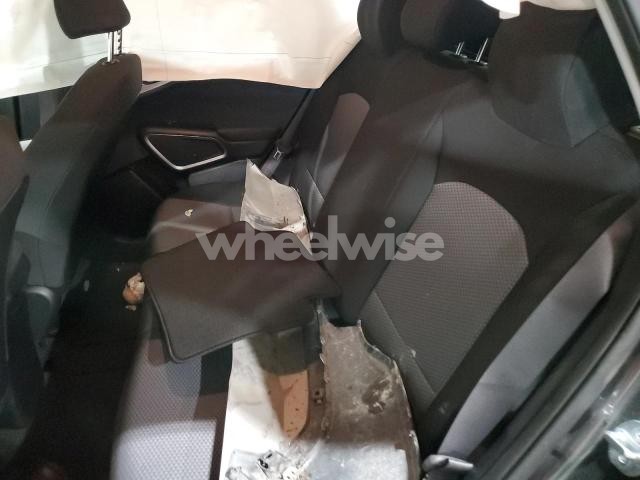 Photo 4 of 2024 KIA SOUL LX (VIN KNDJ23AU1R7896881)