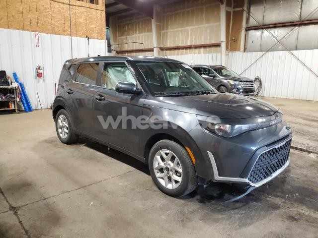 Photo 5 of 2024 KIA SOUL LX (VIN KNDJ23AU1R7896881)