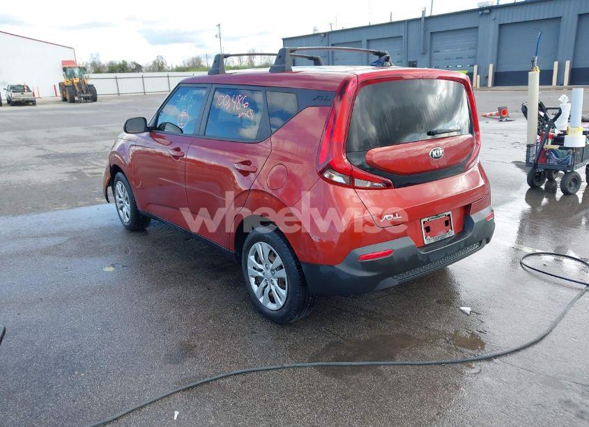 Photo 3 of 2020 Kia Soul LX (VIN KNDJ23AU2L7122761)